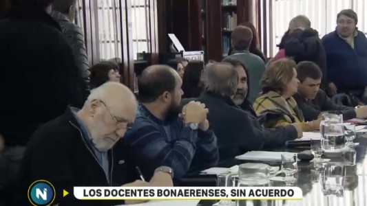 Docentes bonaerenses rechazaron la nueva oferta salarial de Vidal