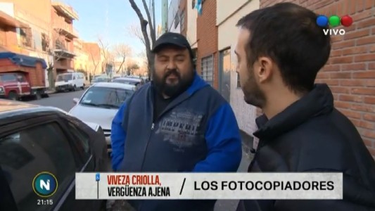 Los fotocopiadores: robaron un certificado de discapacidad y estacionan donde quieren