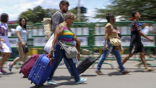 Blindaje de fronteras agrava crisis migratoria de venezolanos en América