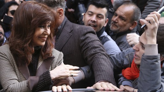 "No pondremos reparos": el Senado decide si autoriza allanamientos a Cristina
