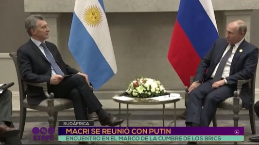 Macri se reunió con Putin: pidió inversiones y recibió una propuesta futbolera