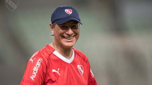 El mensaje de Holan a Boca: "Dimos 30 años de ventaja y estamos 18 a 18"