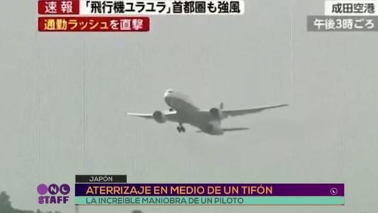 Impresionante aterrizaje en medio de un tifón