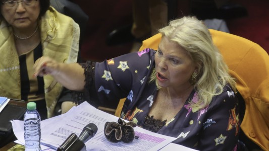Carrió: "Los mejores funcionarios son Quintana y Lopetegui"