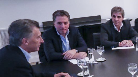 Fiscal imputó a Macri y a varios funcionarios por el acuerdo con el FMI