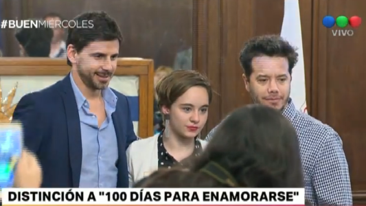 Distinción a "100 días para enamorarse"