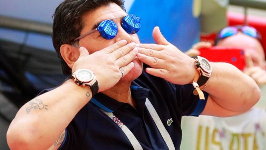 Cambio de rumbo de Maradona: se va de Bielorrusia a dirigir a Sinaloa