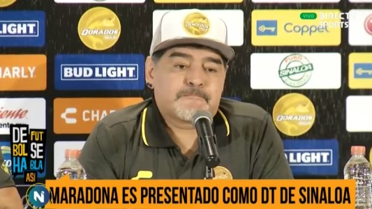 La llegada de Maradona a México para asumir como DT