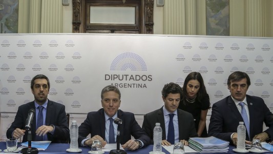 Con la presencia de Dujovne, Diputados empieza a debatir el Presupuesto 2019
