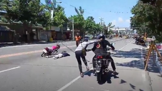 De mal gusto: fingió su muerte para pedirle casamiento a su novia y se volvió viral