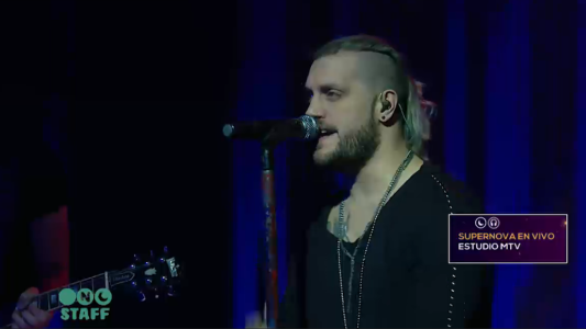 Supernova en vivo en el Estudio MTV
