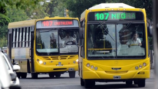 Detuvieron a un hombre que acosó a una chica en un colectivo