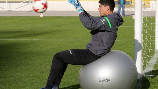 Lampe, el nuevo arquero de Boca: "Mi virtud siempre fue el juego aéreo"