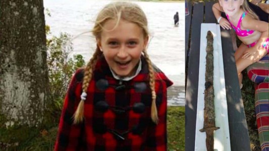 Una nena fue a nadar a un lago y encontró una espada de 1500 años de antigüedad