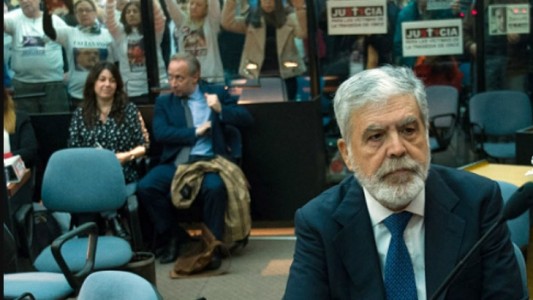 Se conocerá hoy la sentencia a Julio De Vido por la tragedia de Once