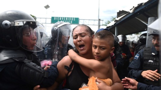 Fotos: la caravana de hondureños que intenta llegar a Estados Unidos