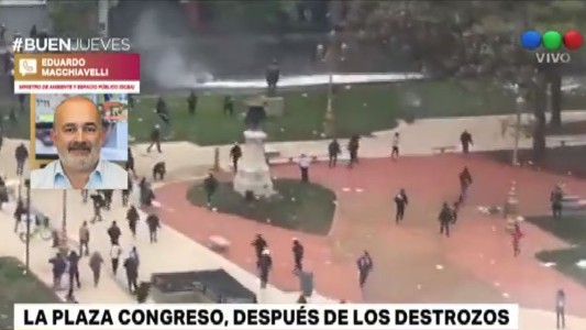 ¿Cuánto costarán los arreglos de la Plaza de los Dos Congresos?