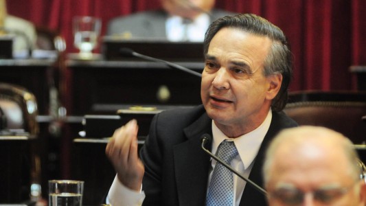 Pichetto: "Macri hace kirchnerismo blanco y ha duplicado el gasto social"