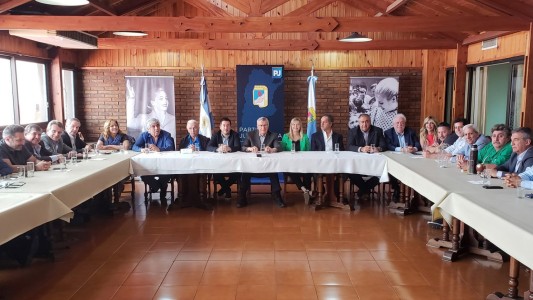 Reunión del PJ: se sumaron Moyano, Daer y Solá