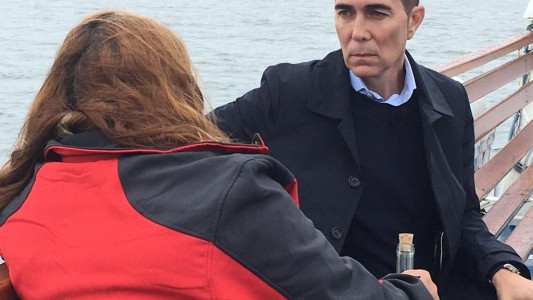 Mensaje en una botella: el homenaje a los 44 héroes del ARA San Juan