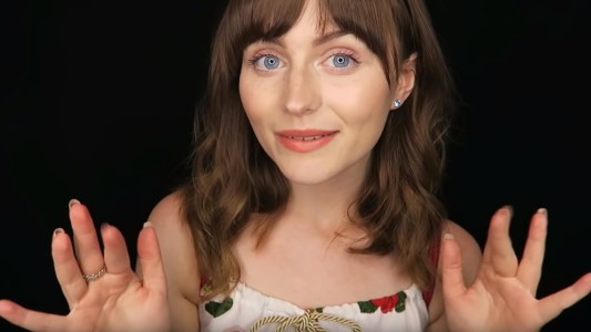 Ganó casi 3 millones de pesos en un año con videos en los que susurra