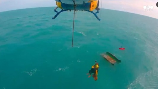 Impactantes imágenes de un rescate en el mar