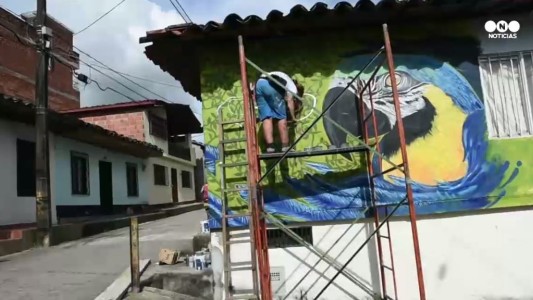 Vivir entre paramilitares y guerrilleros