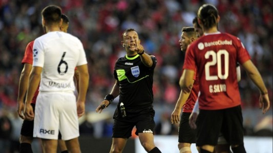 "Estamos trabajando para que el año que viene se implemente el VAR en la Superliga"