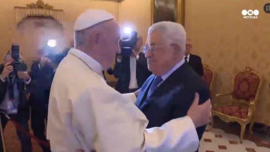 El Papa y el presidente palestino Mahmoud Abbas piden la paz en Oriente