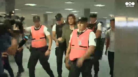 El momento de la detención de Rodrigo Eguillor en Ezeiza