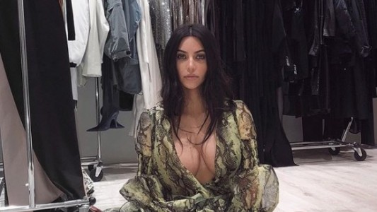Kim Kardashian lo hizo de nuevo: foto en topless y tanga que prendió fuego su Instagram