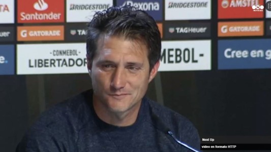 Barros Schelotto: "pueden especular pero el equipo lo voy a tener yo solo"