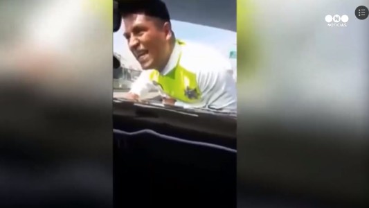 Atropelló a un policía, lo llevó sobre el auto mas de un kilómetro y su mujer grabó todo con el celular