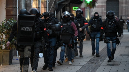 Atentado en Francia: intensifican la búsqueda del terrorista con más de 700 policías