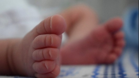 Indignación con redes sociales por recordarle que su hijo nació muerto