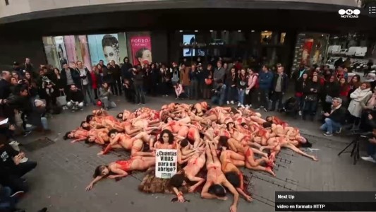 Protesta contra el uso de pieles en Barcelona