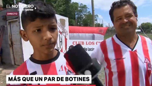 "Gracias a él pude jugar la final": el juez de línea le prestó botines