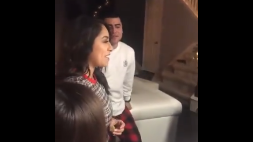 Video: le cortó a su novio infiel en su fiesta de cumpleaños y adelante de todos sus amigos