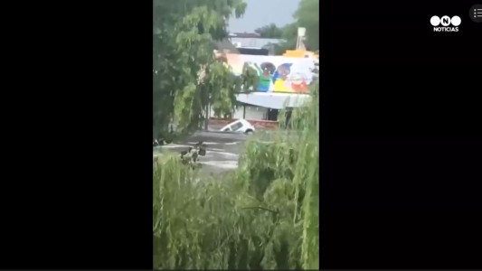 Impresionante inundación en Mina Clavero