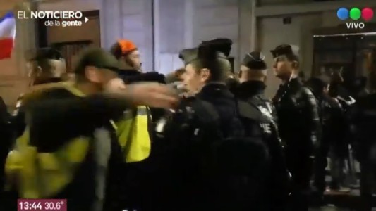 Francia: paz entre chalecos amarillos y la policía