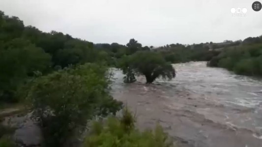 Impresionante crecida en Córdoba luego del temporal