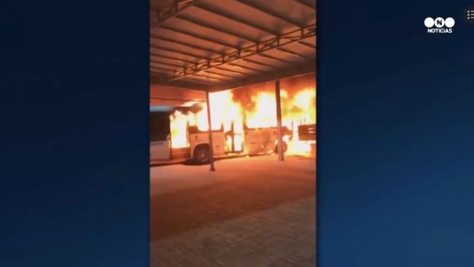 Caos en el nordeste de Brasil por ataques incendiarios