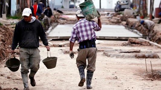 El Gobierno busca que los inmigrantes se instalen en provincias que tengan mayor demanda laboral