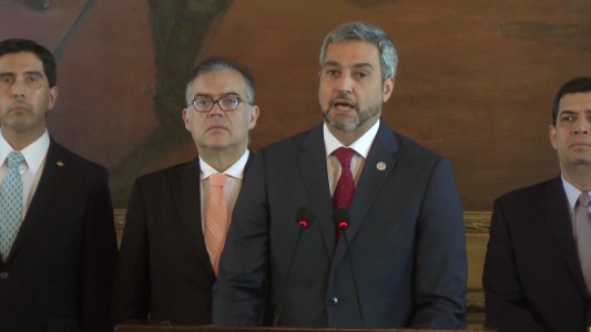 Paraguay rompe relaciones con Venezuela tras asunción de Maduro