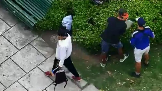 Así detuvieron a cuatro limpiavidrios que robaron una caja registradora