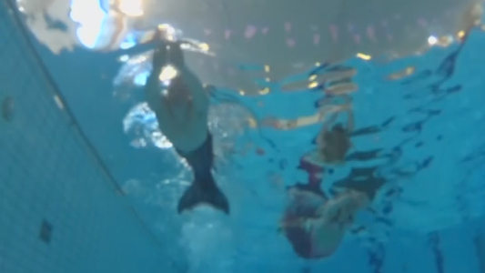 Escuela para sirenas reales