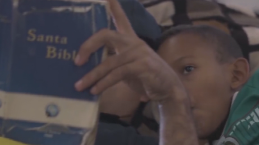 Los Killers saltan el muro de la mano de Spike Lee