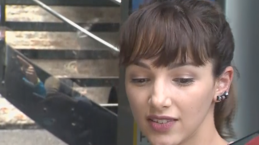 Thelma Fardín le respondió a su media hermana