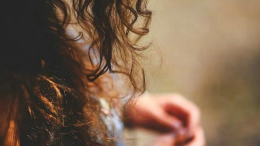 El drama de la chica mexicana que murió por comerse su propio pelo