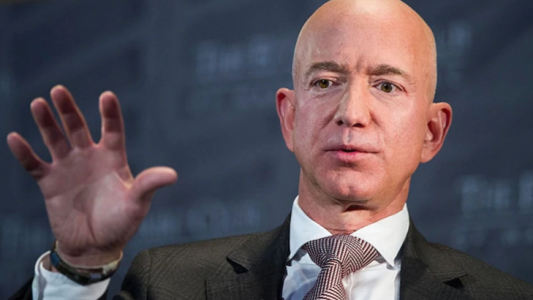 26 multimillonarios concentran tanta riqueza como la mitad de la humanidad